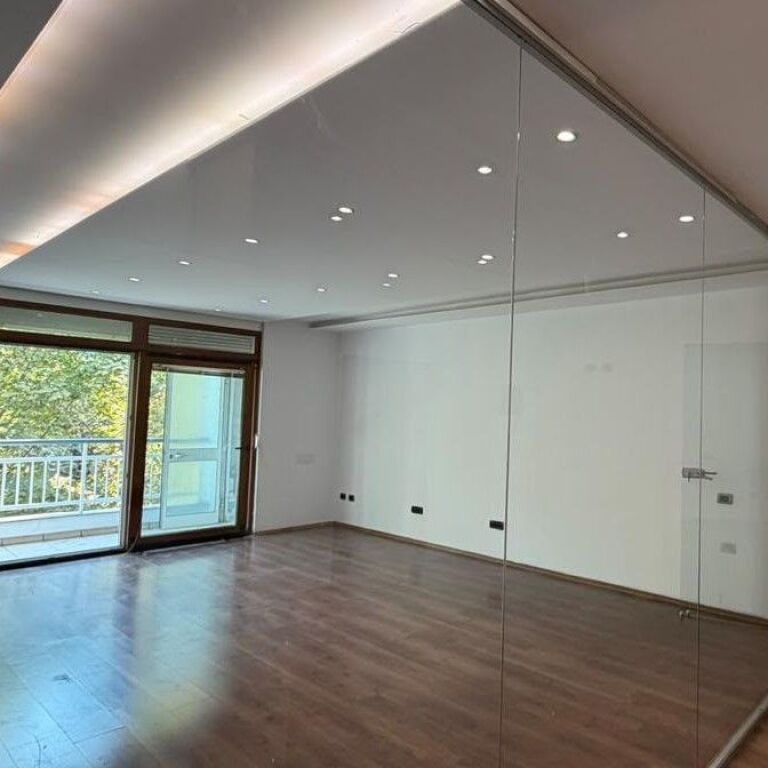 🏢✨ LOCALE UFFICIO IN AFFITTO – VICINO AL TRIBUNALE DISTRETTUALE ✨