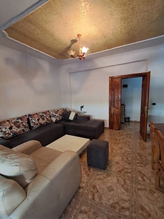 APARTAMENT ME QERA 2+1 RRUGA KAVAJES 55.000LEK FH-93032