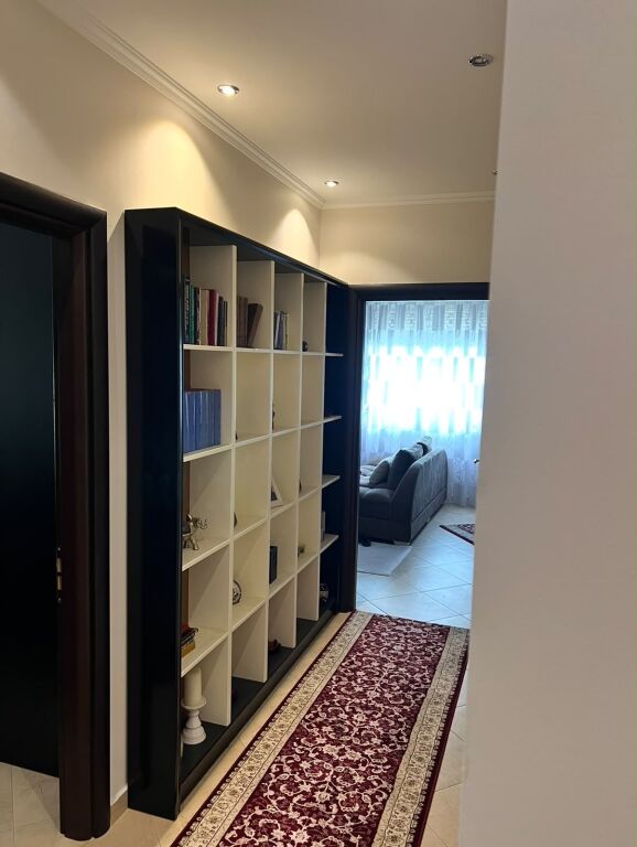 Apartment 3+1 for rent Commune of Paris!