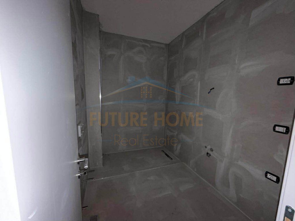 In vendita, Appartamento 2+1+2, Residenza Turdiu, Campo di Aviazione.