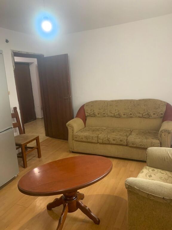 Affitto | Apartament 1 + 1 | Rruga Bardhyl | 400 €/mese