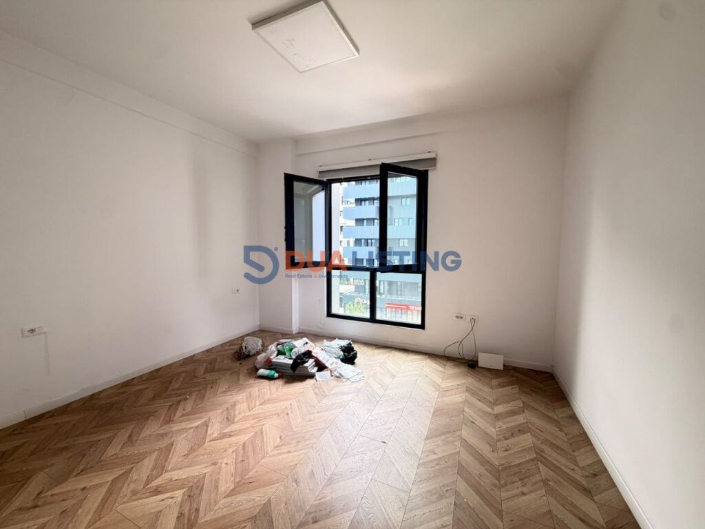 Office space, Square 21, Kavaja street