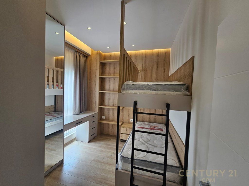 Jepet apartament 2+1 me qira tek Rezidenca Aura, Tirane! 750 € /Muaj