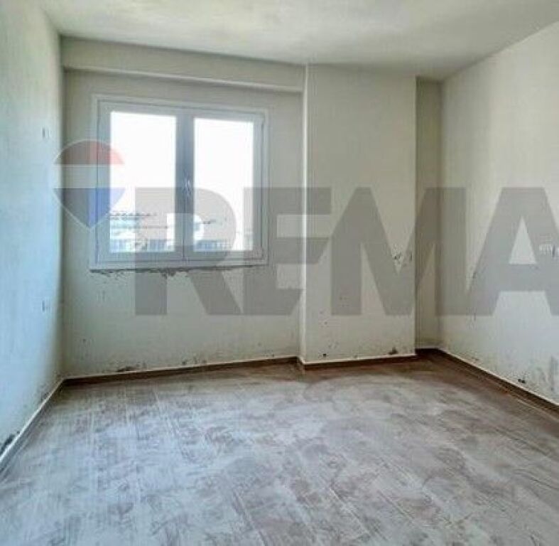 VENDESI APPARTAMENTO 2+1 PRESSO LA FABBRICA DI FARINA  ID: 530171024-1284