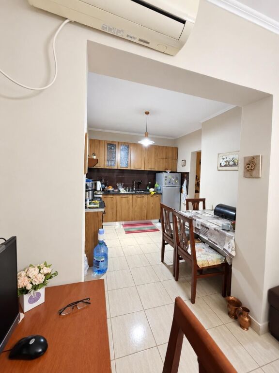 SHITET APARTAMENT 1+1 RRUGA E DIBRES 11.100.000 LEKE FH-93183
