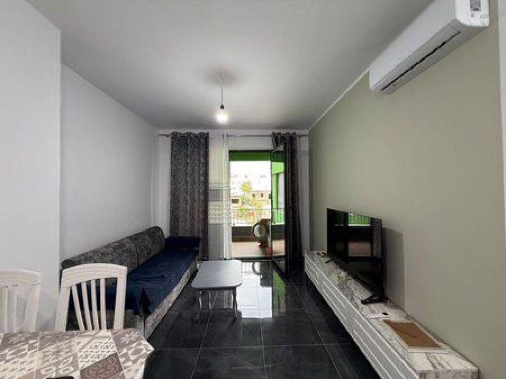 Rent, Apartment 1+1, 5 May Street, Tirana.