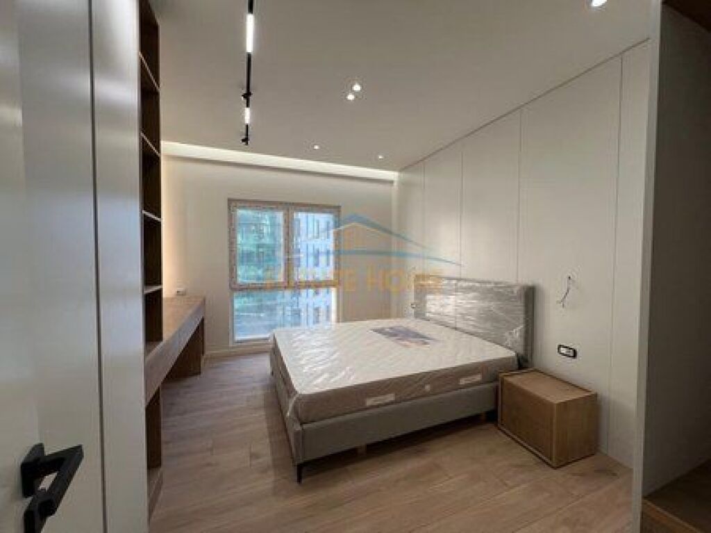 Qera, Apartament 2+1+2, Zogu Zi, Tirane