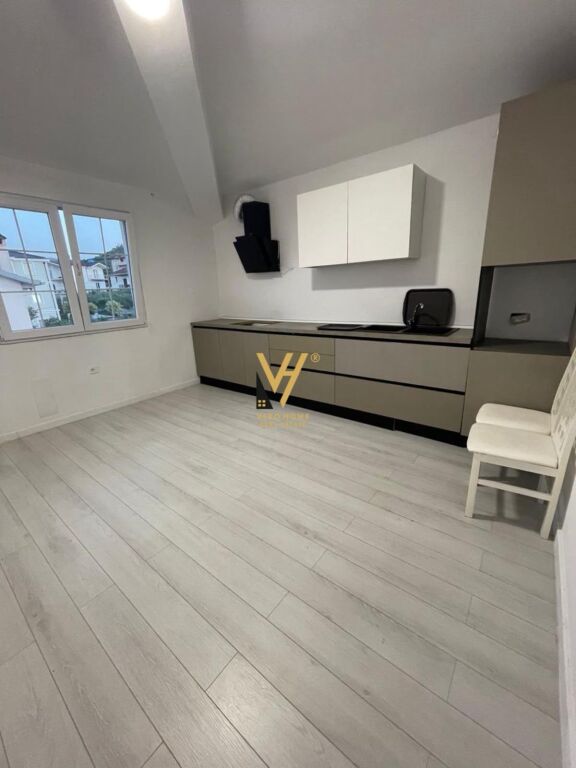 JEPET VILE 3-KATESHE ME QIRA TE TEG 250.000 LEKE