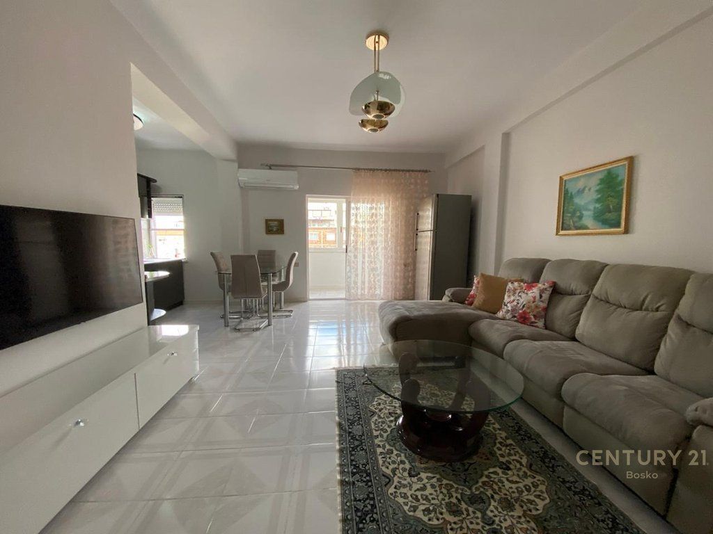 FOR RENT APARTMENT 2+1 NEAR THE PROSECUTOR'S OFFICE OF TIRANA