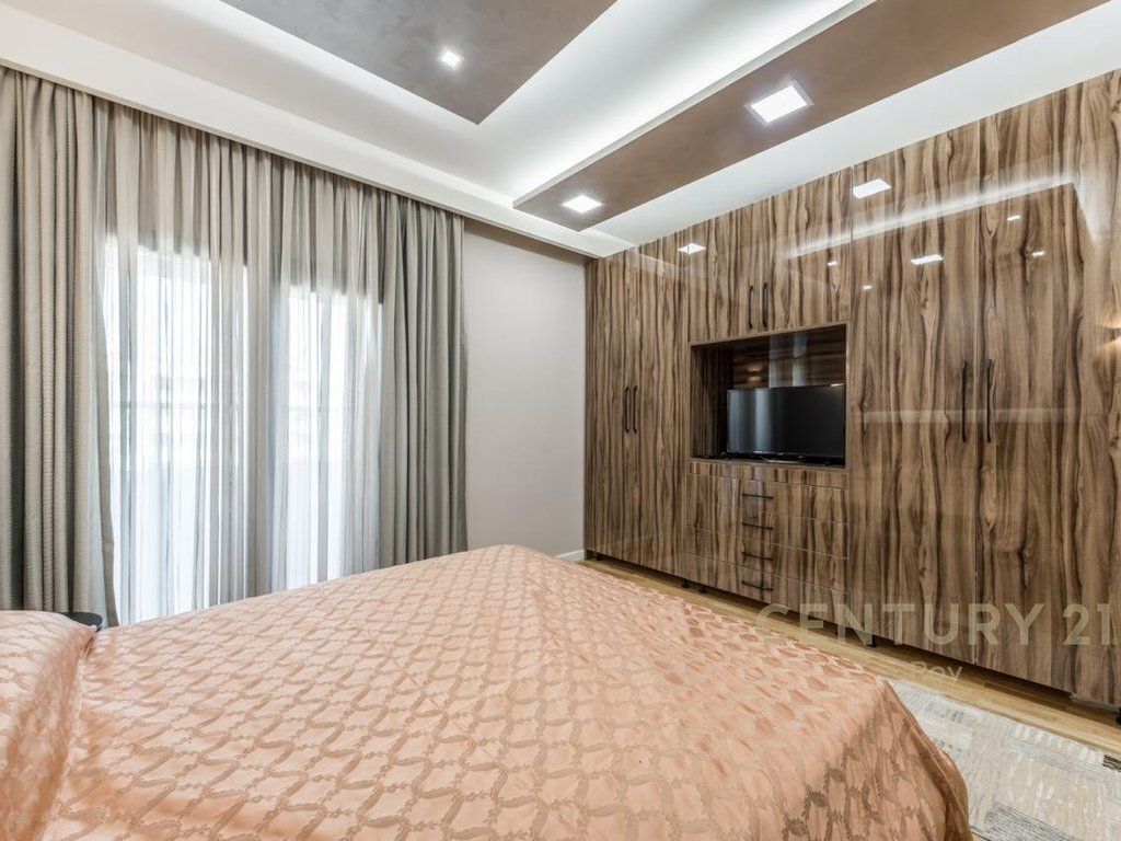 PAPAFINGO PREMIUM PËR SHITJE – DURRËS, PRANË KAZAZIT
