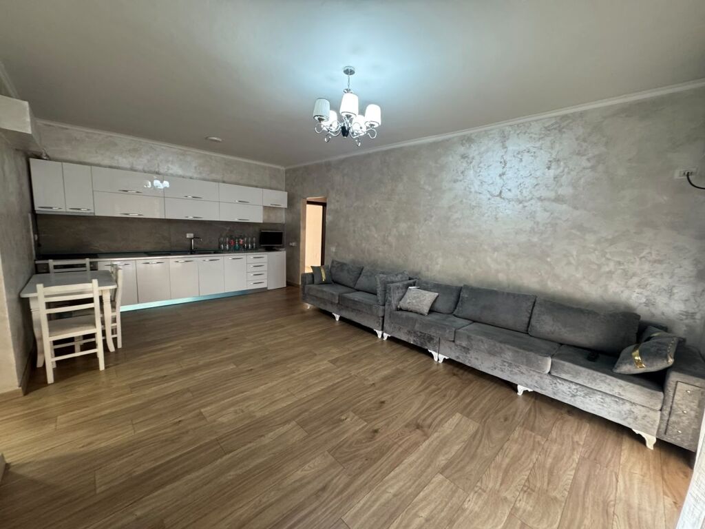 Apartment 2+1 for rent in Astir!