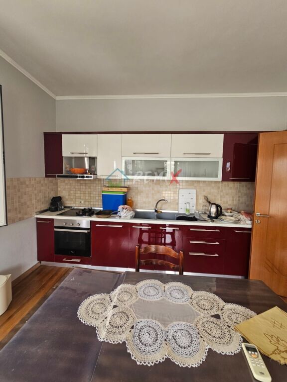 🏡 2+1 APARTMENT FOR RENT – INDUSTRIAL MARKET, DURRËS