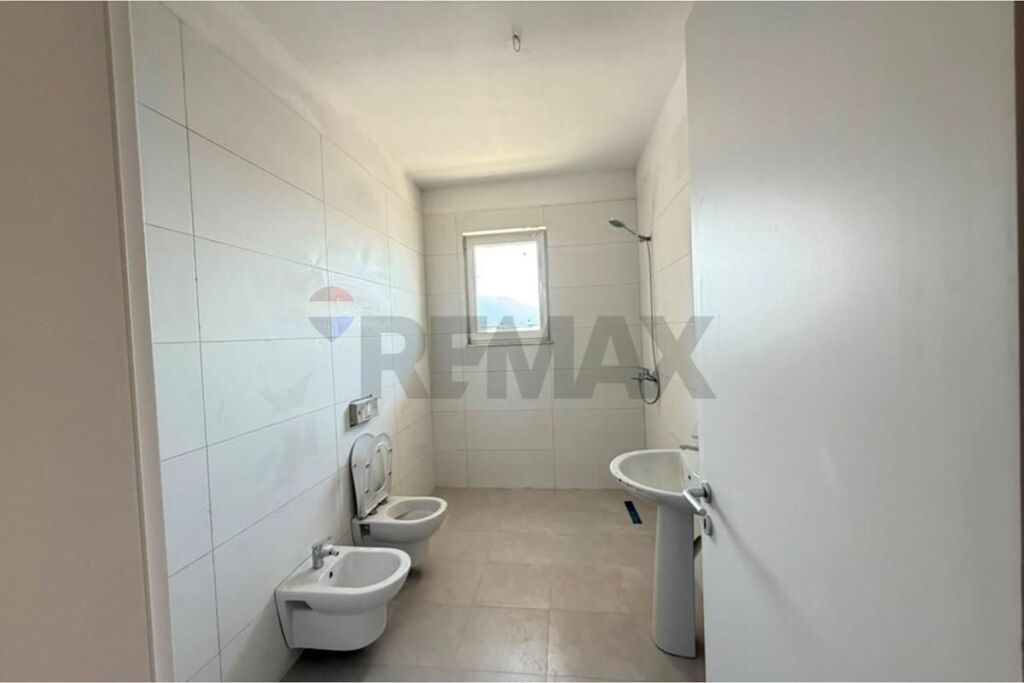 Appartamento 3+1 in vendita a Univers City!
