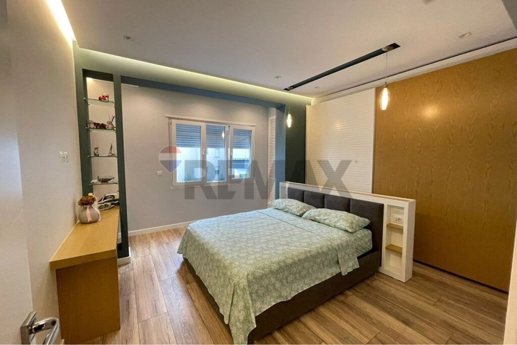 We offer a 3+1 apartment with parking space for rent near the Zoo Garden.