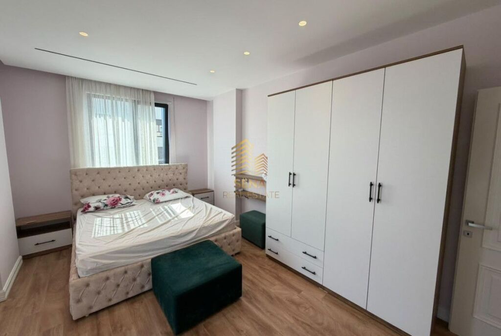 Rent,Apartment 3+1+2+2Blk, Erli-Porcelan Complex ,1000 Euro/Month