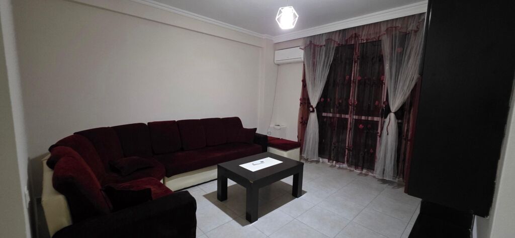 Rent | Apartament 1 + 1 | Astir | 450 €/month
