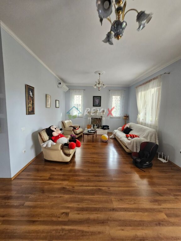 🏡 2+1 APARTMENT FOR RENT – INDUSTRIAL MARKET, DURRËS