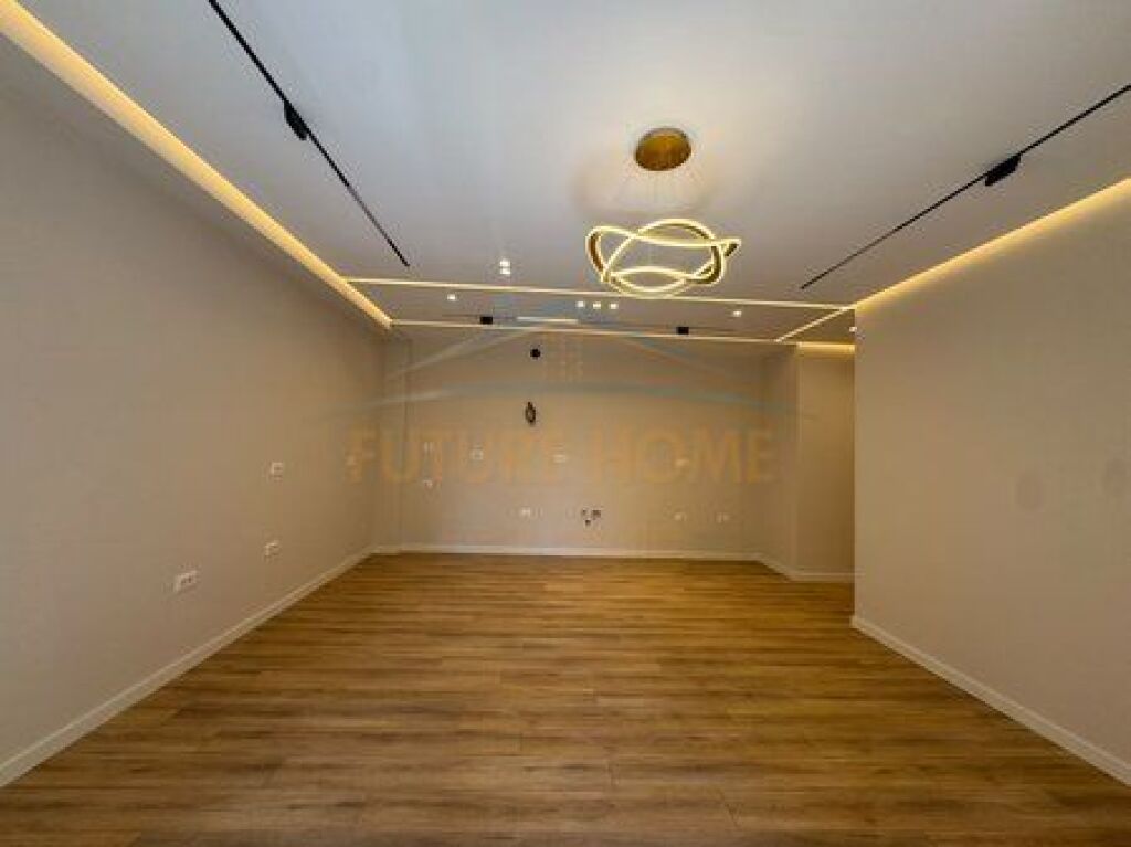 In vendita, Appartamento 2+1+2, Quartum Residence, Via Panorama.