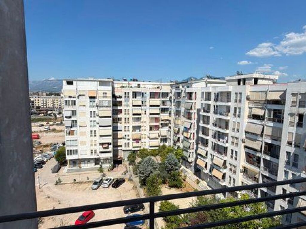 Affitto, Appartamento 1+1+Posto Auto, Astir, Tirana