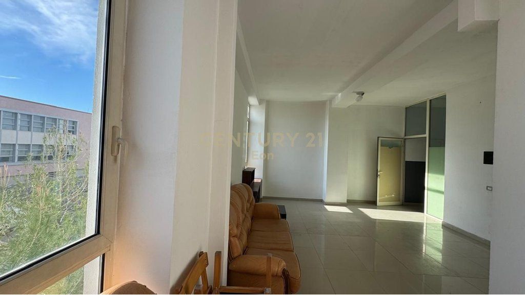 UNIT FOR SALE IN SHKOZET, BUILDING MAIN STREET!