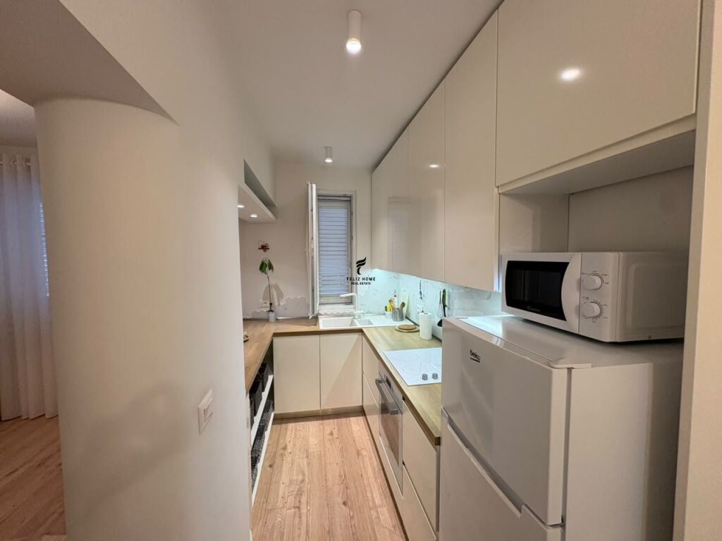 FOR SALE APARTMENT 1+1 CENTER 20,500,000 LEKE FH-93206