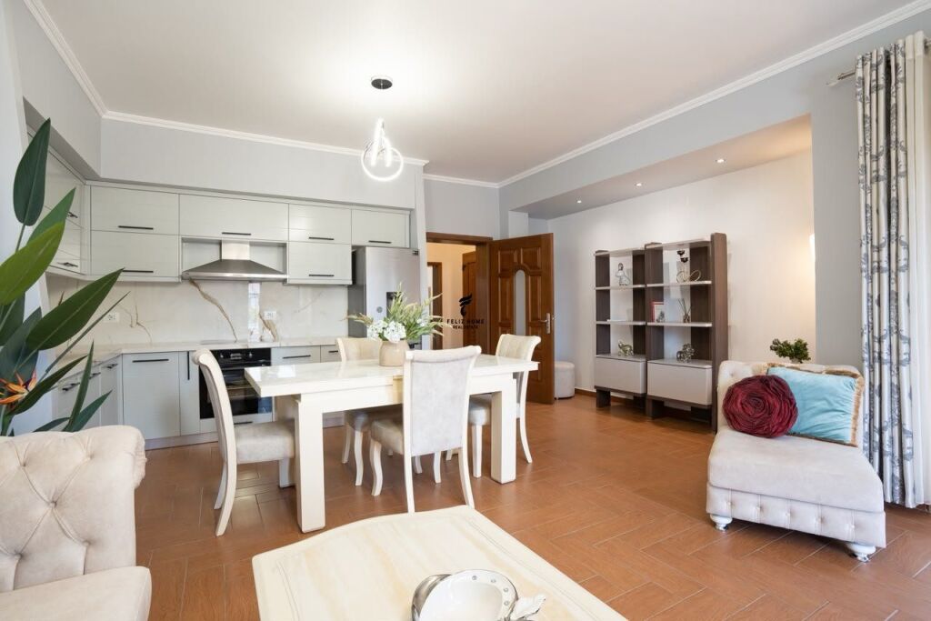 APPARTAMENTO IN AFFITTO 2+1+2 LAGO ARTIFICIALE 1.000 EURO FH-93177