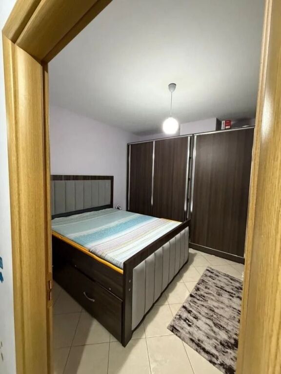 APARTMENT 1+1 40,000 LEKE ASTIR