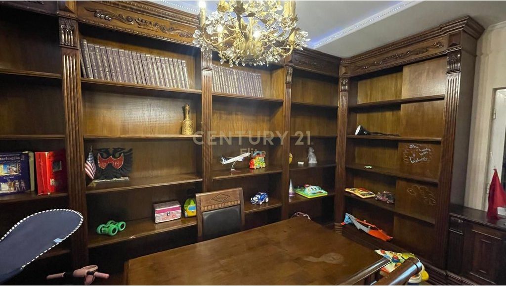 Qira, Apartament 2+1+2, Sheshi Willson