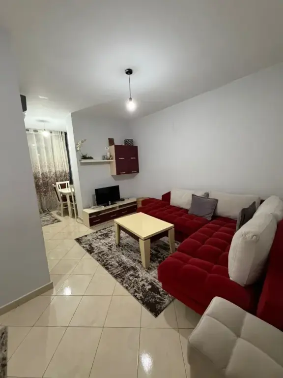 Affitto | Apartament 1 + 1 |Astir | 420 €/mese