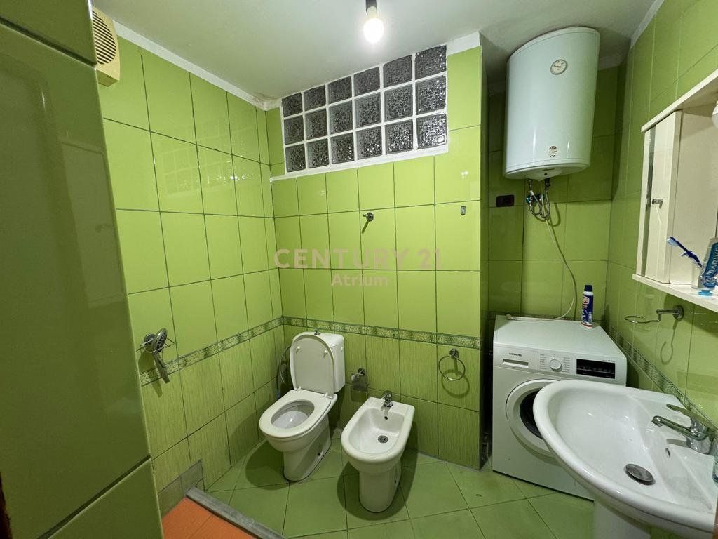 AFFITTO APPARTAMENTO 2+1+2+VERANDA A KMY LAPRAKE! 600 € /Mese 550 Lek /Mese