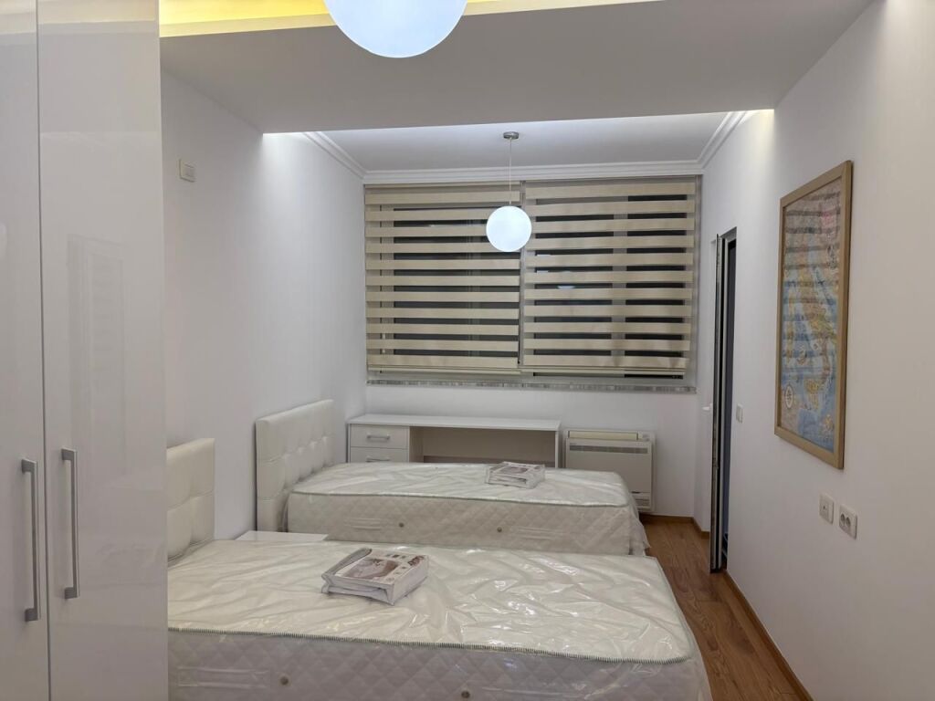 Apartament me qira, 2+1 Pazari I Ri