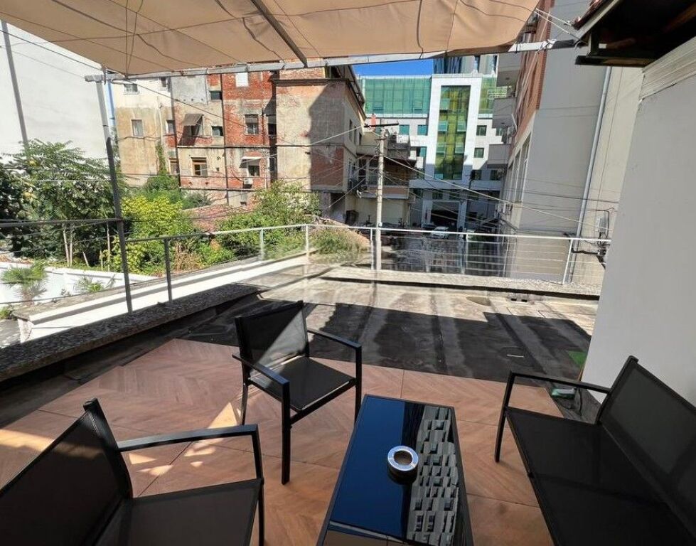 Casa 1+1 con terrazza in affitto a Myslym Shyr!