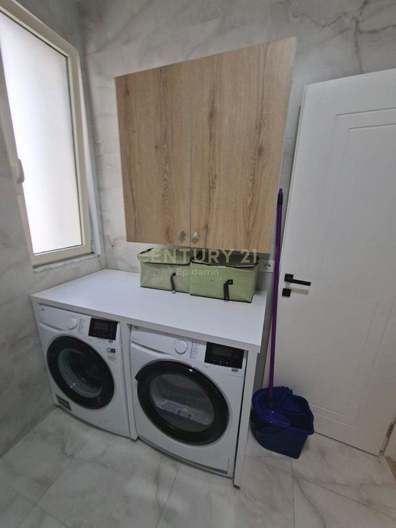 Apartament 1+1 me qera tek Poliklinika