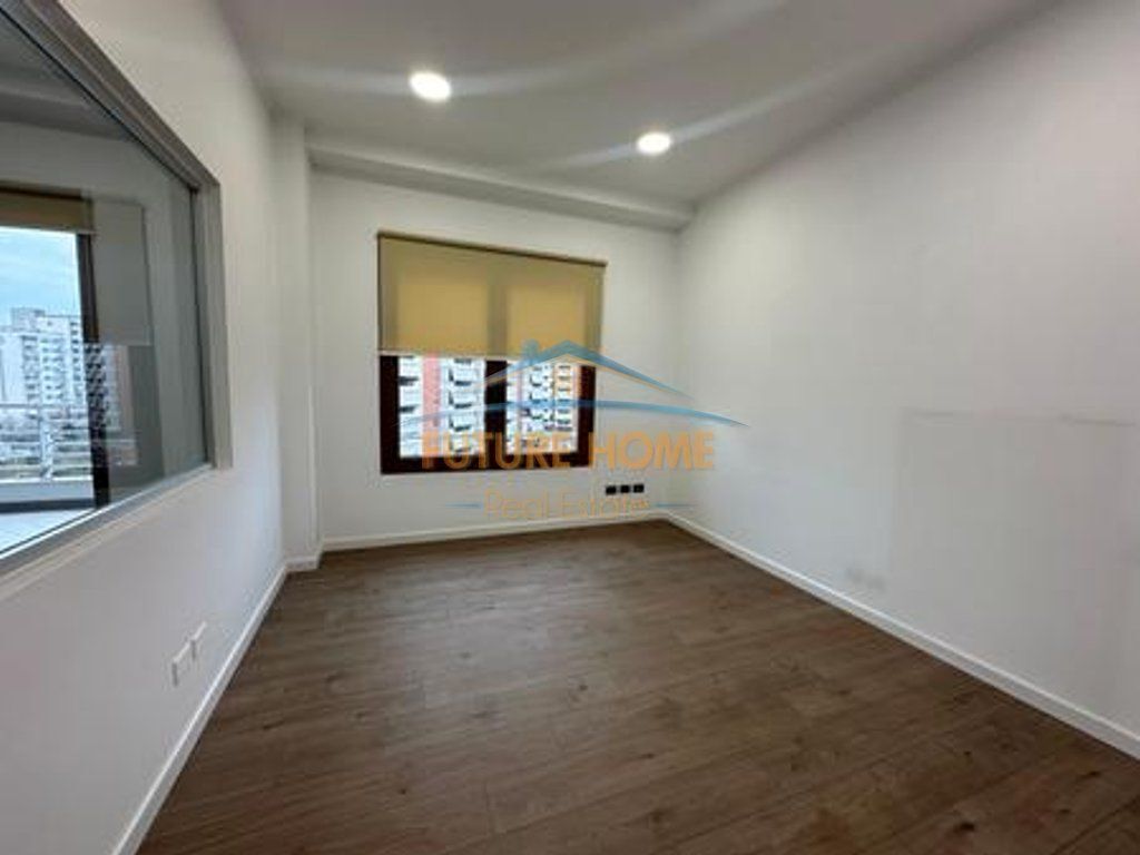 Affitto, Spazio per ufficio, Hilton Garden Inn Tirana !
