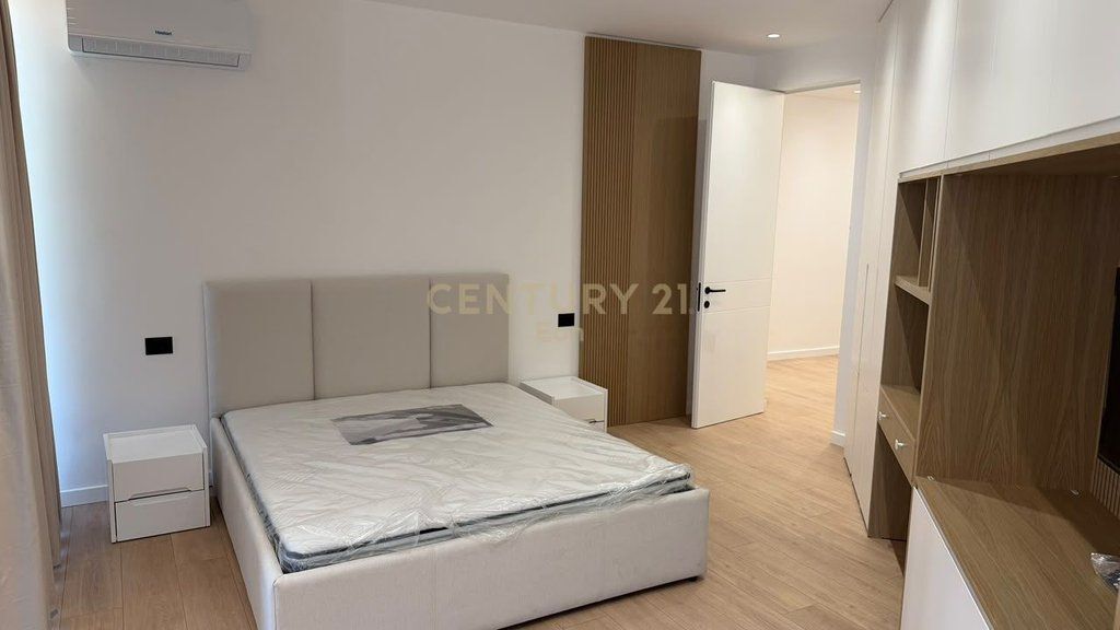 Luxury apartment 2+1+2+Garage for rent at White Hill Residence!