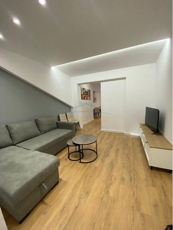 In vendita, 2 Appartamenti 1+1, 2+1+2 Myslym Shyri, Tirana.