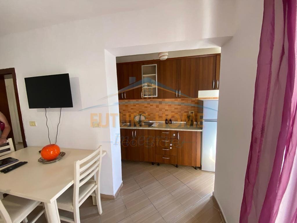 Qera, Apartament 1+1, 21 Dhjetori