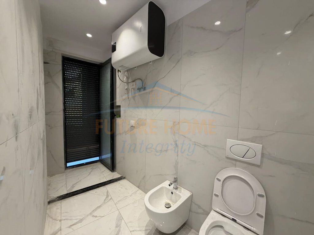 Qera, Apartament për Zyra, Selvia, Tiranë.