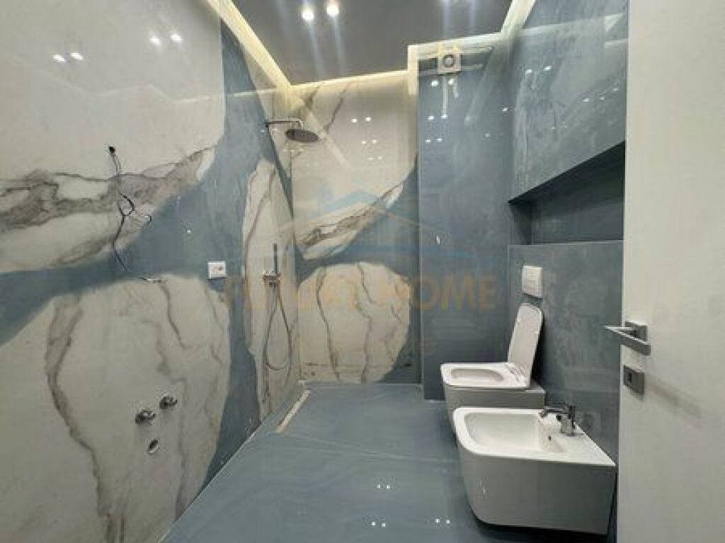 In vendita, Appartamento 2+1+2, Quartum Residence, Via Panorama.