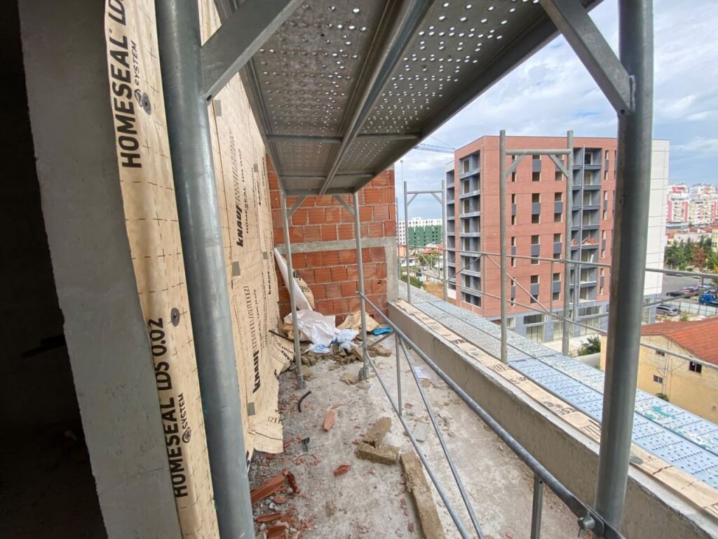 Shitet, Apartament 2+1, ish Fusha e Aviacionit . Empire74088