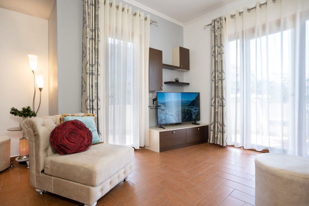 APPARTAMENTO IN AFFITTO 2+1+2 LAGO ARTIFICIALE 1.000 EURO FH-93177