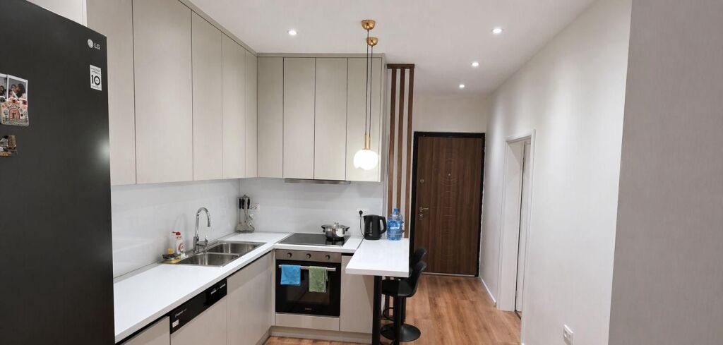 Rent | Apartament 2 + 1 | Rruga e Elbasanit | 900 €/month