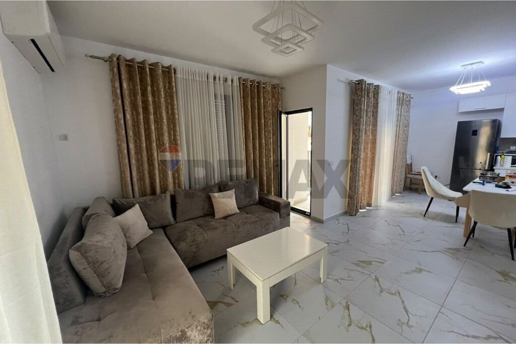 Jepet me qira apartament 2+1+2+ Parkim!