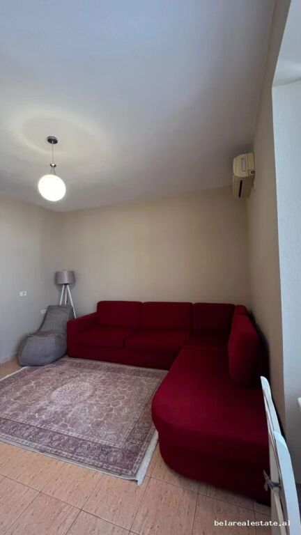 Appartamento In Affitto 1+1 Al Viale Zogu I Pare (ID B2101906) Tirana