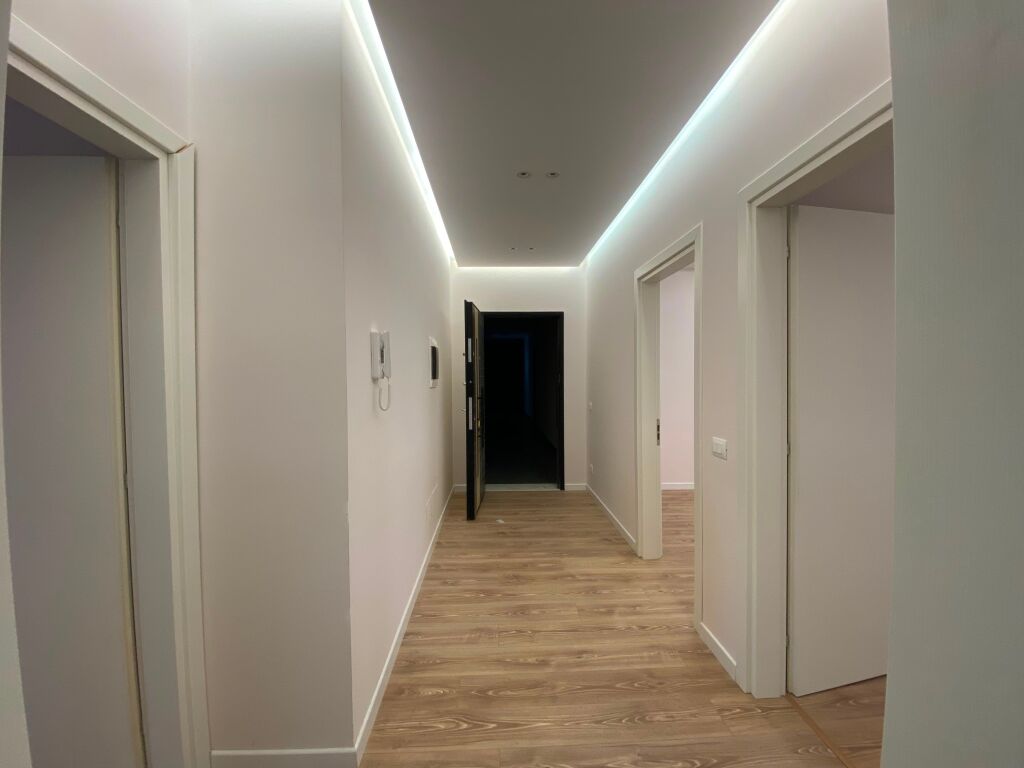 Qera, Apartament 2+1, Univers City, Tirane . Empire74090