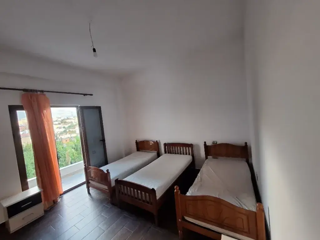 APARTAMENT 1+1. 37000 LEKE.VILAT GJERMANE