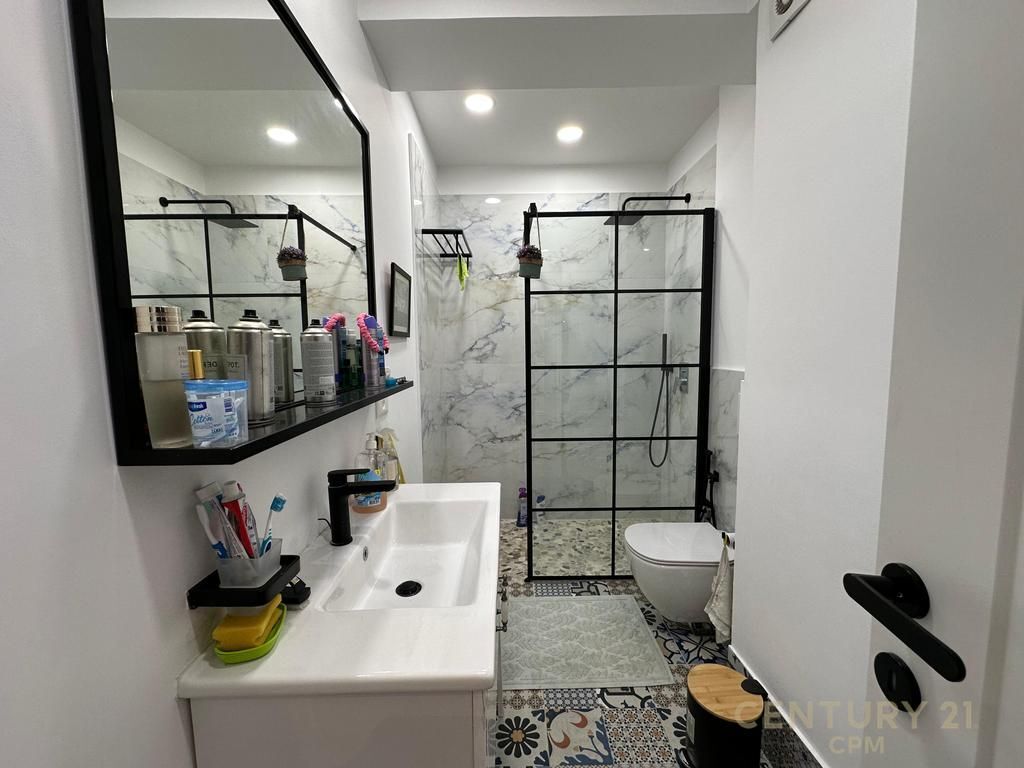 Apartment 2+1 For Rent Near Ekonomiku!
