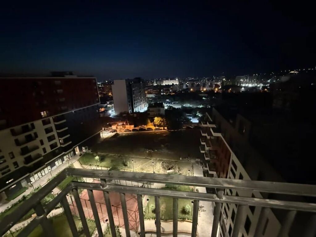 Affittasi Appartamento 1+1+1 con Balcone