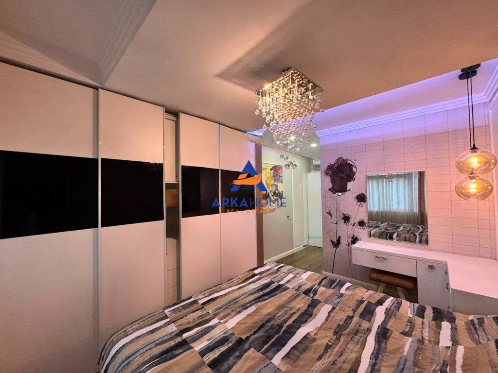 FOR SALE APARTMENT 2+1+2+BALCONY "COMPLEX FZ 2, DRY LAKE" 360,000 EURO