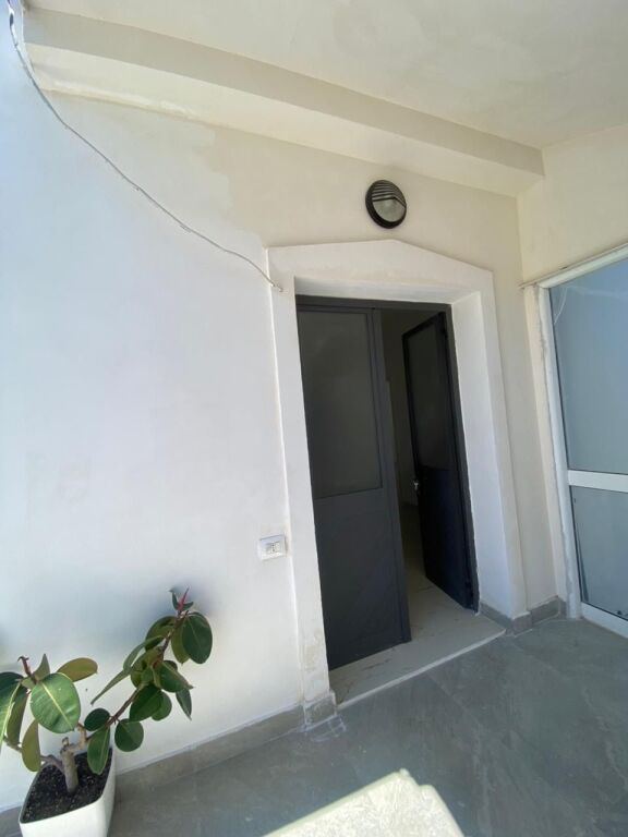 Shitet Shtepi Private ne Durres